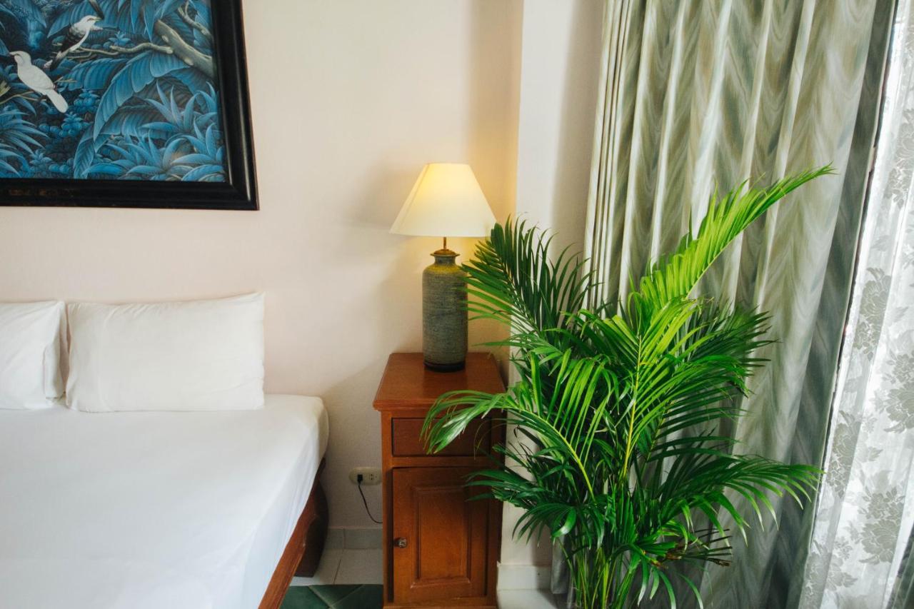 Be Rendez Vous Sha Extra Plus Pensionat Patong